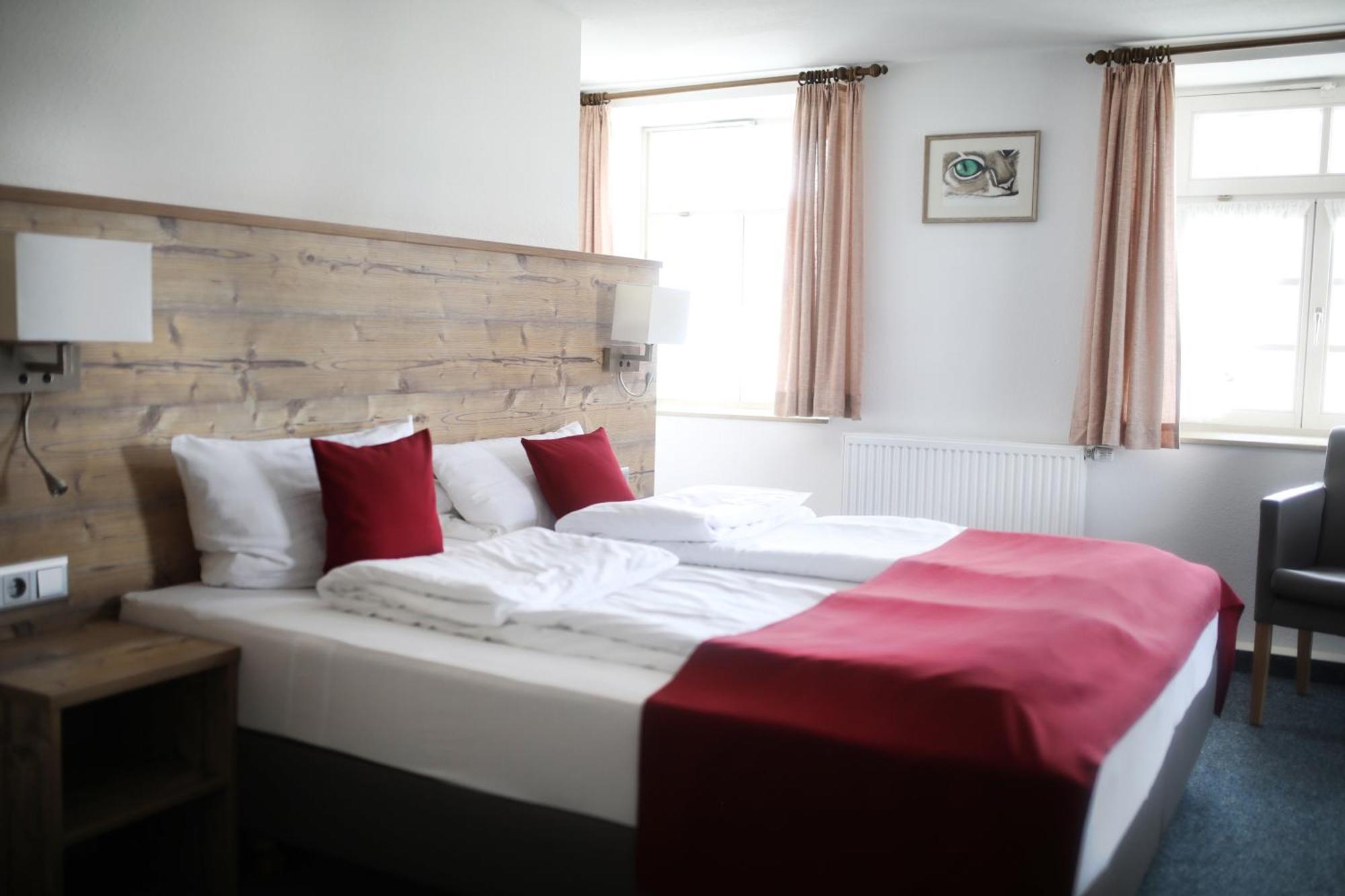 Gasthaus Hotel Zum Kreuz Stetten am Kalten Markt Extérieur photo